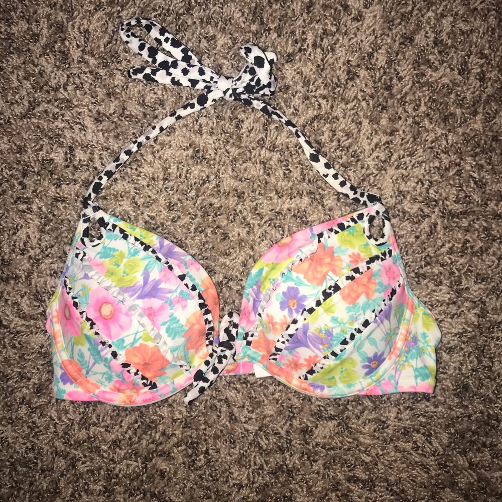 VS push-up bikini top